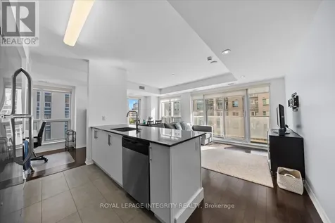 242 Rideau Street Ottawa ON K1N 0B7