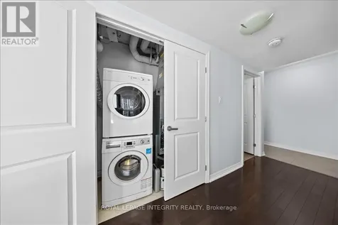 242 Rideau Street Ottawa ON K1N 0B7