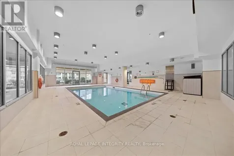 242 Rideau Street Ottawa ON K1N 0B7