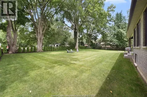 110 Laurel Street Kingsville ON N9Y 2B4