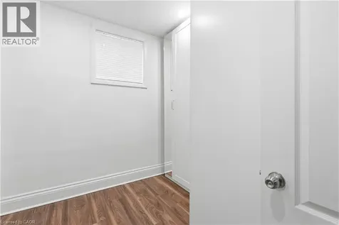 141 Mcanulty Boulevard Hamilton ON L8H 3H6