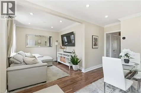 141 Mcanulty Boulevard Hamilton ON L8H 3H6
