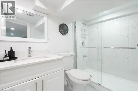 141 Mcanulty Boulevard Hamilton ON L8H 3H6