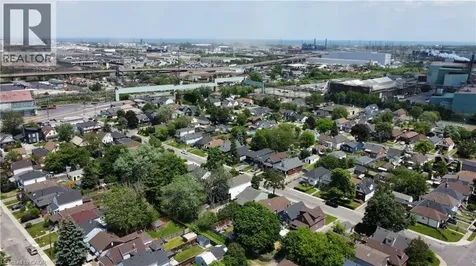 141 Mcanulty Boulevard Hamilton ON L8H 3H6