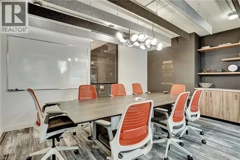 618 King Street Kitchener ON N2G 1C8