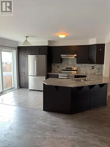 33 Glenvista Drive Kitchener ON N2R 0E7