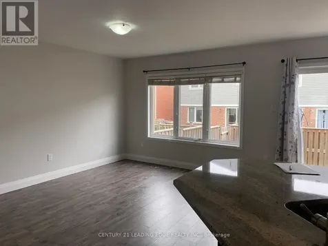33 Glenvista Drive Kitchener ON N2R 0E7
