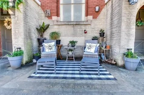 73 Fifth Avenue St. Thomas ON N5R 4C9