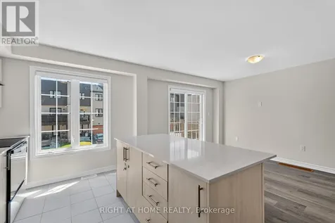 9 Silo Mews Barrie ON L9J 0V4