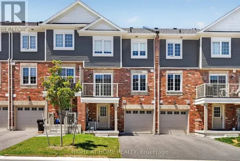 9 Silo Mews Barrie ON L9J 0V4
