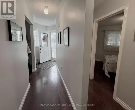 227 Silverbirch Boulevard Hamilton ON L0R 1W0