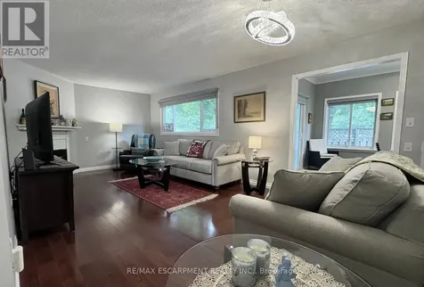 227 Silverbirch Boulevard Hamilton ON L0R 1W0