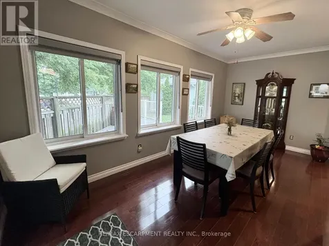227 Silverbirch Boulevard Hamilton ON L0R 1W0
