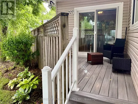 227 Silverbirch Boulevard Hamilton ON L0R 1W0