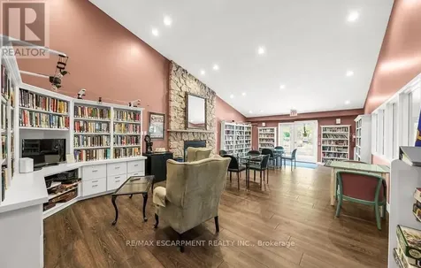 227 Silverbirch Boulevard Hamilton ON L0R 1W0