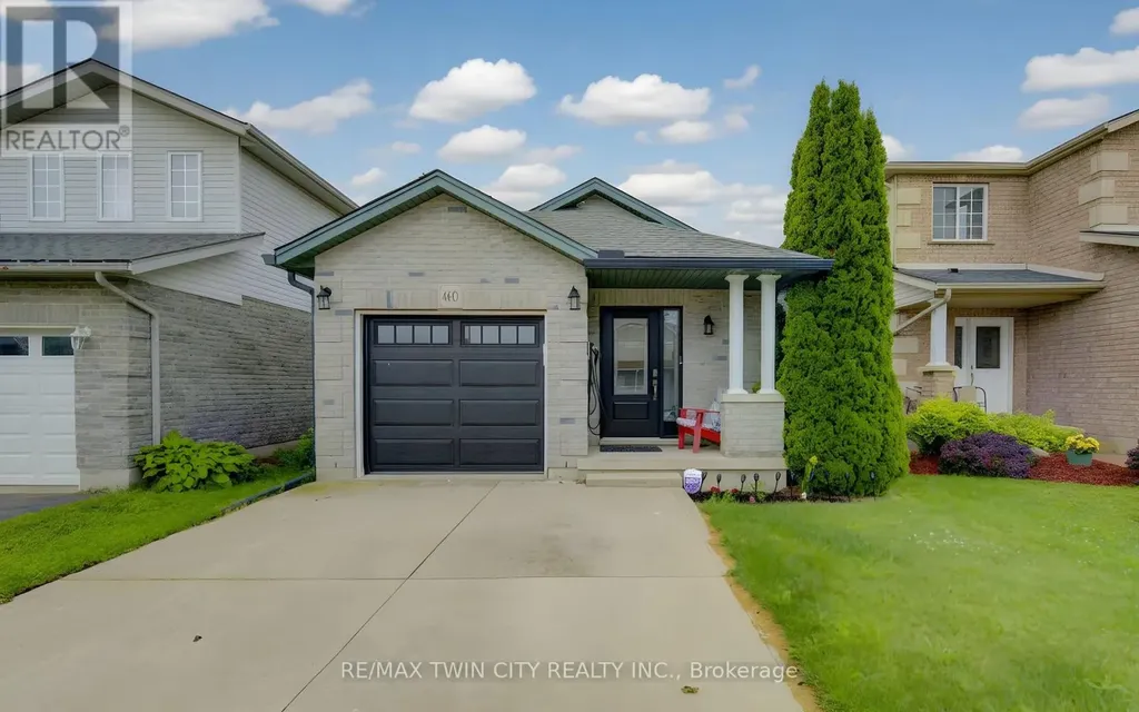 460 Langlaw Drive Cambridge ON N1P 1H5