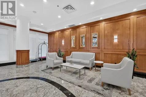 242 Rideau Street Ottawa ON K1N 0B7
