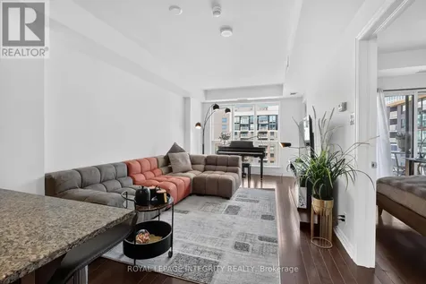 242 Rideau Street Ottawa ON K1N 0B7
