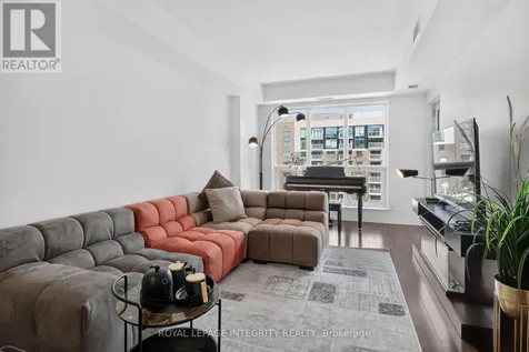242 Rideau Street Ottawa ON K1N 0B7