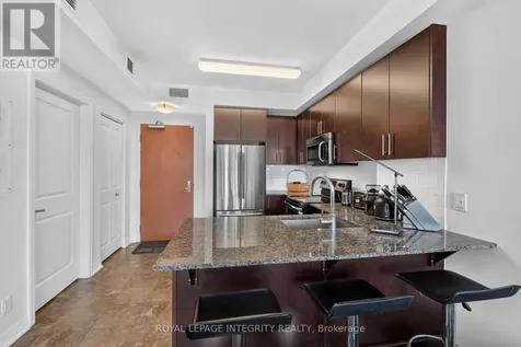 242 Rideau Street Ottawa ON K1N 0B7