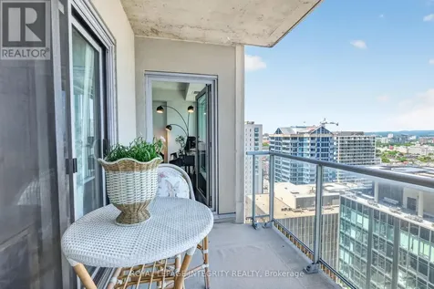 242 Rideau Street Ottawa ON K1N 0B7