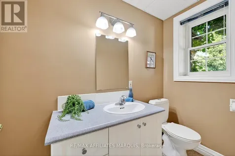 156 Bay Road Rideau Lakes ON K0G 1L0