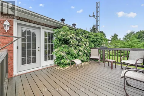 156 Bay Road Rideau Lakes ON K0G 1L0