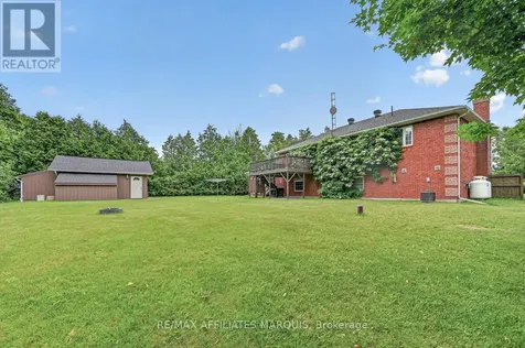 156 Bay Road Rideau Lakes ON K0G 1L0