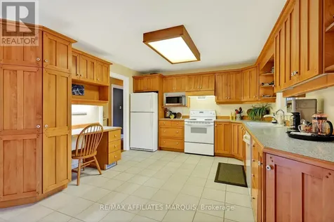 156 Bay Road Rideau Lakes ON K0G 1L0
