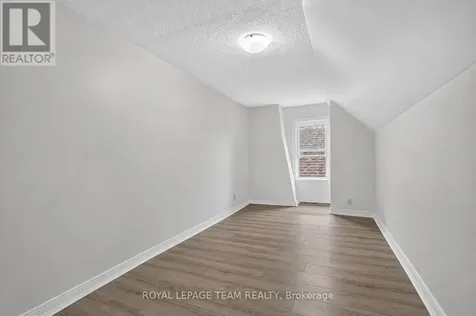4 Eccles Street Ottawa ON K1R 6S2