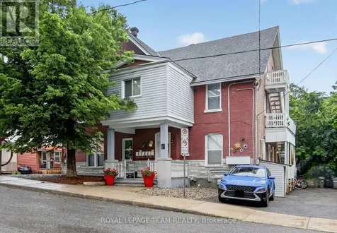 4 Eccles Street Ottawa ON K1R 6S2