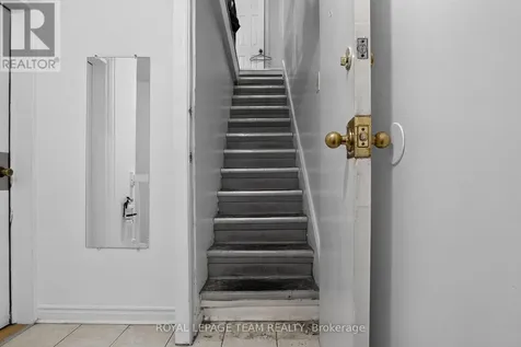 4 Eccles Street Ottawa ON K1R 6S2