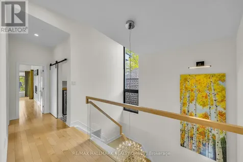 92 Grange Avenue Ottawa ON K1Y 0N9