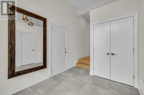 92 Grange Avenue Ottawa ON K1Y 0N9