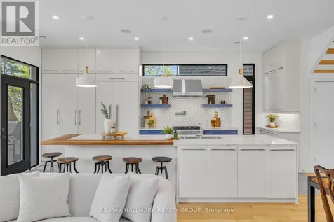 92 Grange Avenue Ottawa ON K1Y 0N9
