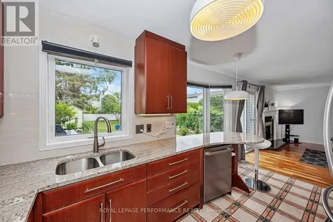 1705 Belcourt Boulevard Ottawa ON K1C 1M3