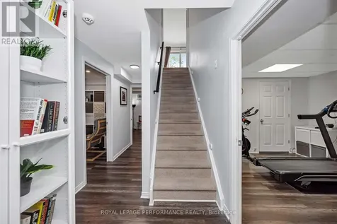 1705 Belcourt Boulevard Ottawa ON K1C 1M3