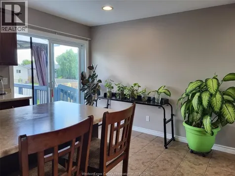 340 White Crescent Amherstburg ON N9V 4C7