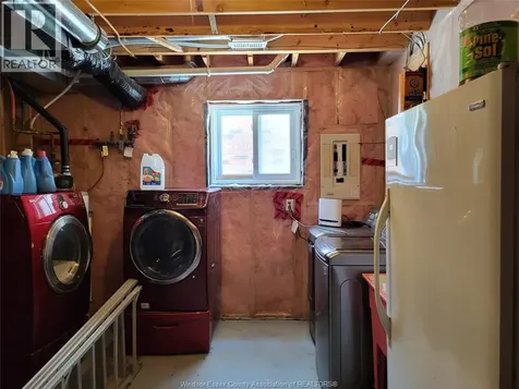340 White Crescent Amherstburg ON N9V 4C7