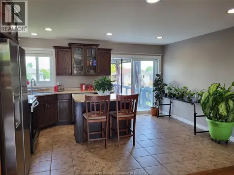 340 White Crescent Amherstburg ON N9V 4C7