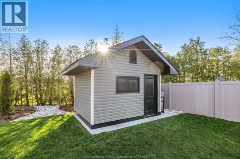 292 Christine Avenue Belle River ON N8L 1B5