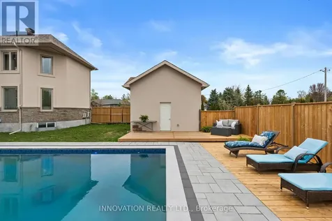 6598 Courtland Grove Crescent Ottawa ON K4P 1G5