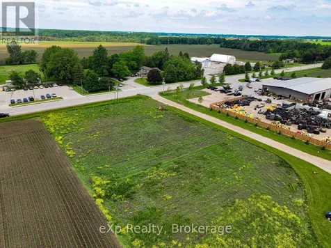 74 Mcgivern Street Mapleton ON N0G 2K0