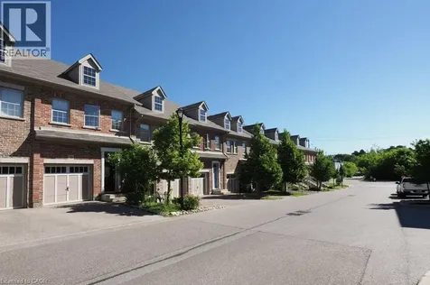 18 Robert Peel Road Kitchener ON N2H 0B3