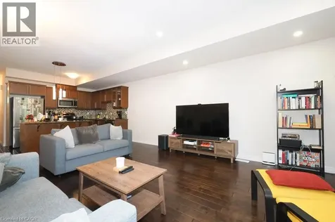 18 Robert Peel Road Kitchener ON N2H 0B3