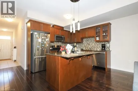 18 Robert Peel Road Kitchener ON N2H 0B3