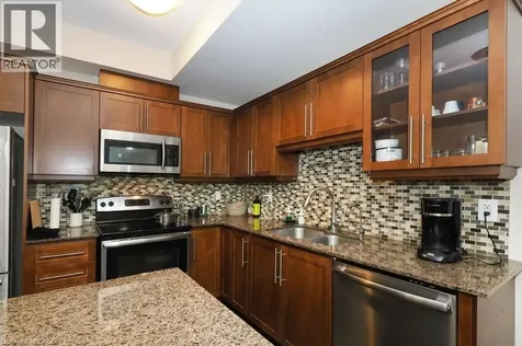 18 Robert Peel Road Kitchener ON N2H 0B3