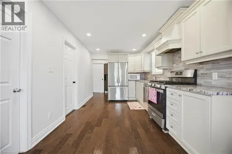 71 Beland Avenue North Hamilton ON L8H 6C2