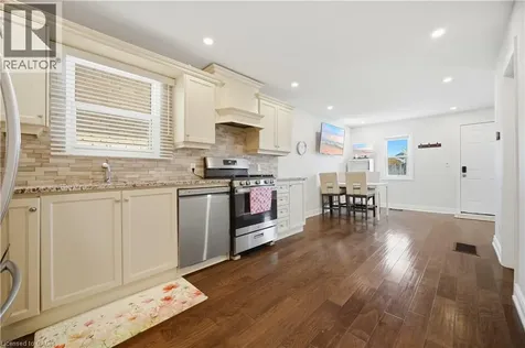 71 Beland Avenue North Hamilton ON L8H 6C2
