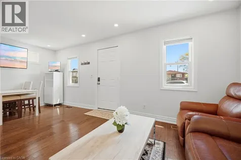 71 Beland Avenue North Hamilton ON L8H 6C2